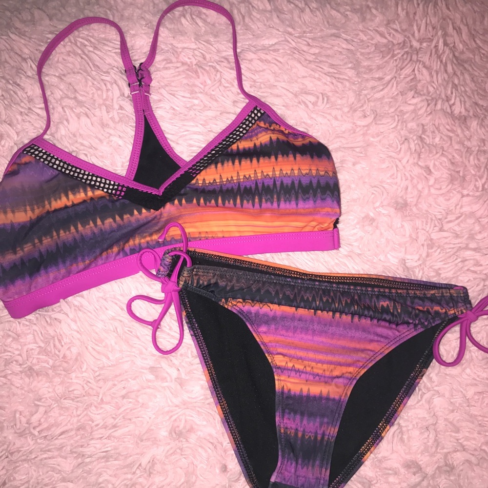 🌟 GENTLY WORN BIKINI 🌟